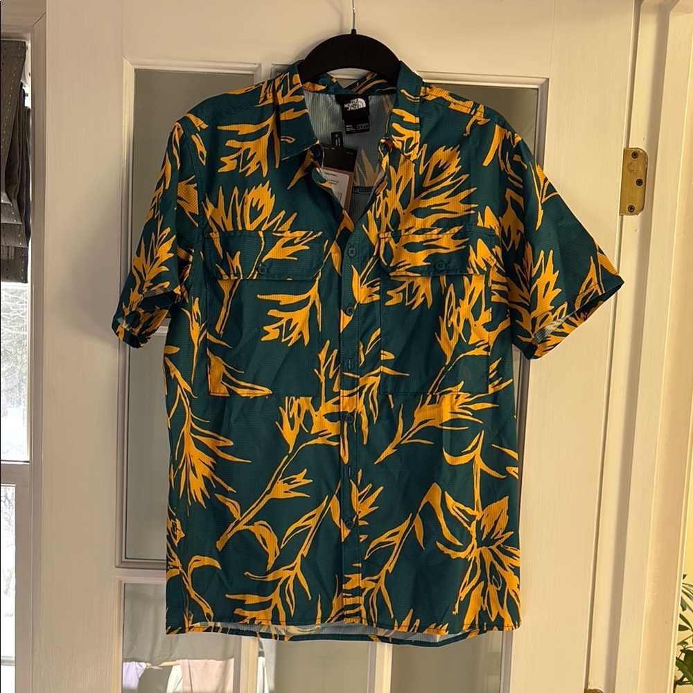 North Face Casual Blue and Yellow Button Down Shirt with Tropical Design